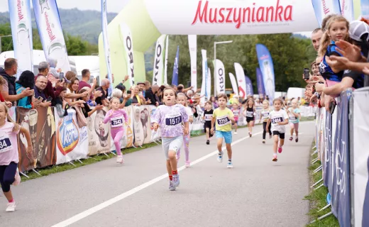 Dzieci też miały swój bieg na Festiwalu Biegowym. Była radość i zdrowa rywalizacja  - 31